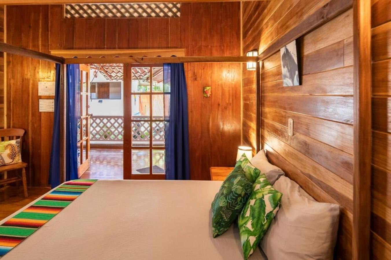 מנסניו Poolside Beach House At Pangea Lodge מראה חיצוני תמונה