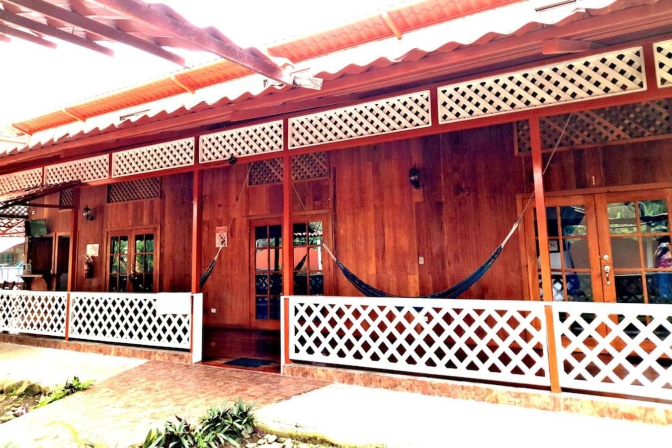 מנסניו Poolside Beach House At Pangea Lodge מראה חיצוני תמונה