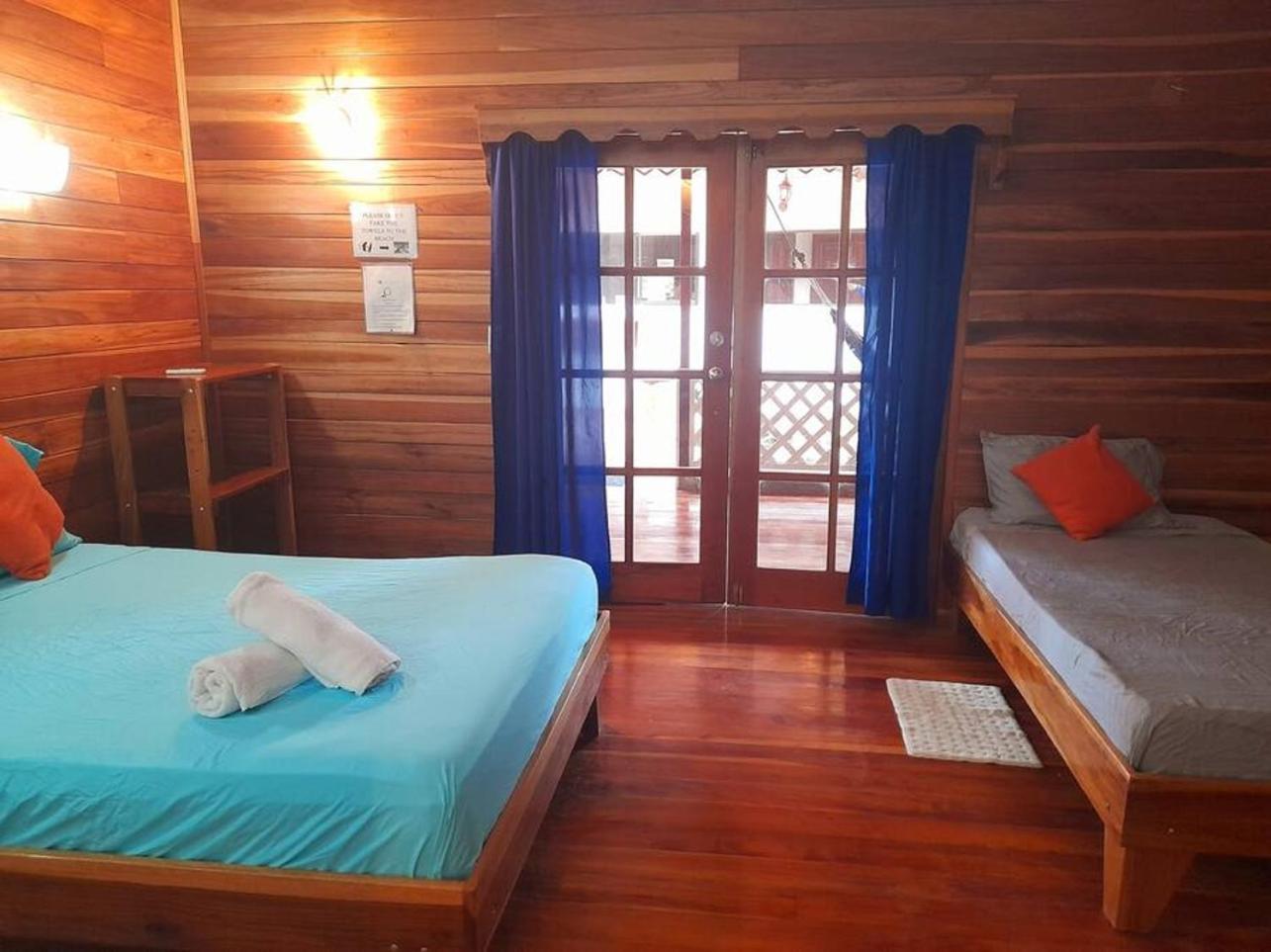 מנסניו Poolside Beach House At Pangea Lodge מראה חיצוני תמונה