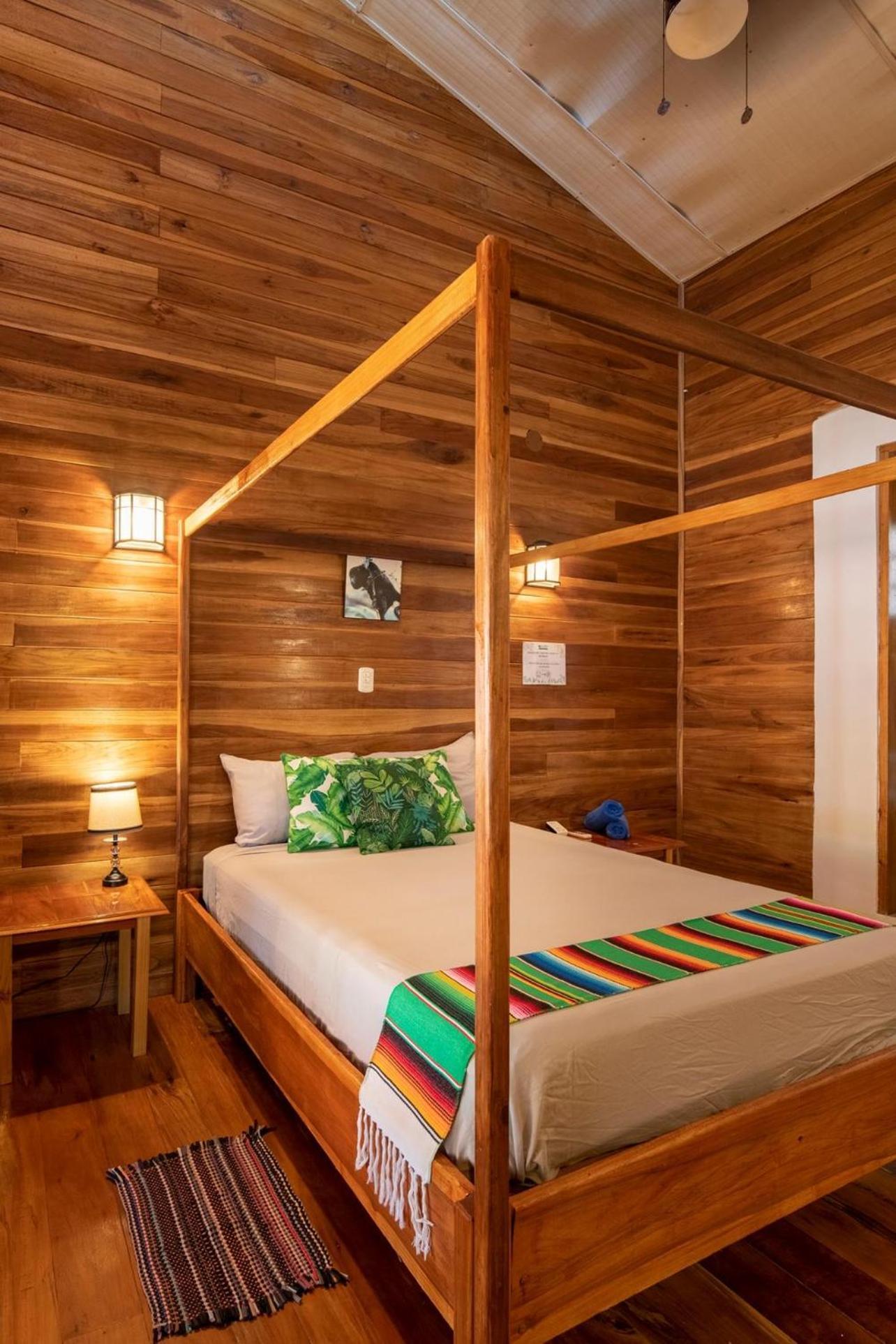 מנסניו Poolside Beach House At Pangea Lodge מראה חיצוני תמונה